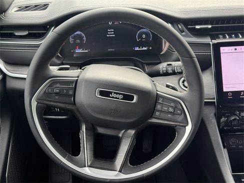 Used 2024 Jeep Grand Cherokee L Limited w/ Trailer Tow Package image 24