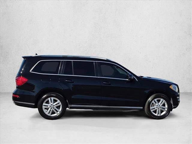 Used 2016 Mercedes-Benz GL 450 4MATIC image 4