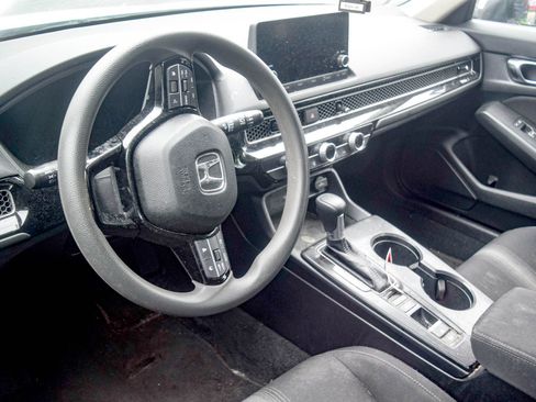 Used 2023 Honda Civic LX image 11