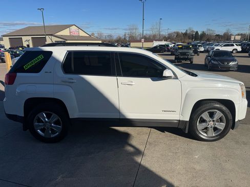 Used 2014 GMC Terrain SLE image 4