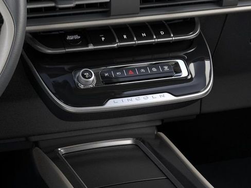 New 2026 Lincoln Corsair Premiere image 16