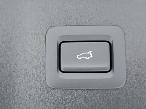 New 2025 MAZDA CX-5 Signature image 9