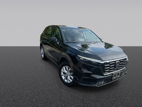 Used 2024 Honda CR-V LX image 3