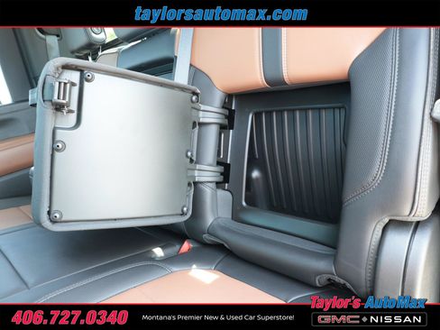 Used 2021 Chevrolet Silverado 3500 High Country AWD/4WD image 31