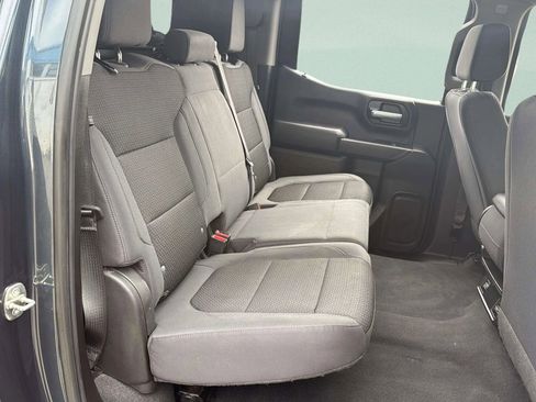 Used 2019 Chevrolet Silverado 1500 Custom w/ Custom Convenience Package image 19