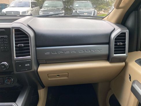 Used 2017 Ford F350 XLT w/ XLT Value Package AWD/4WD image 22