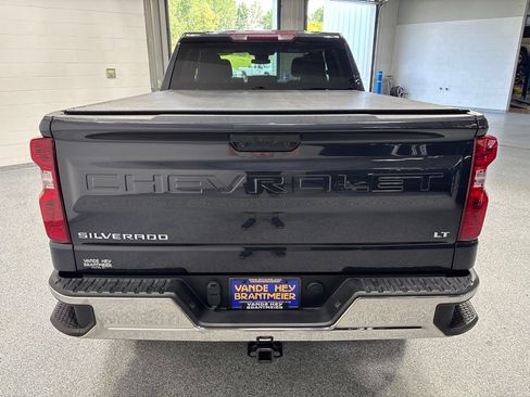 Used 2023 Chevrolet Silverado 1500 LT AWD/4WD image 6