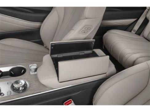 Used 2025 Genesis GV80 2.5T Standard image 16