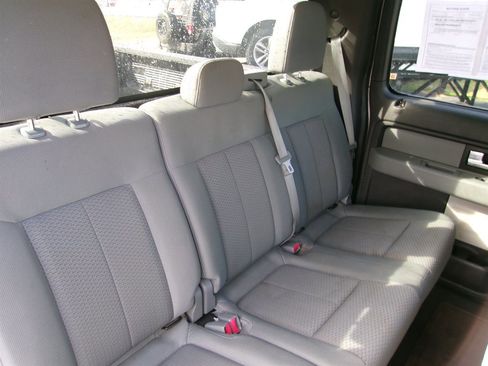 Used 2014 Ford F150 XLT image 16