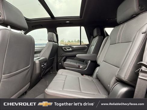 Used 2024 Chevrolet Tahoe RST w/ Luxury Package RWD image 33