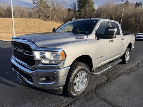 Used 2024 RAM 2500 Big Horn image 15