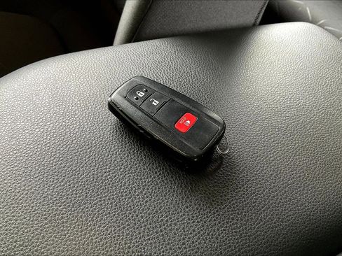 Used 2023 Toyota RAV4 XLE w/ Protection Package (TMS) image 33