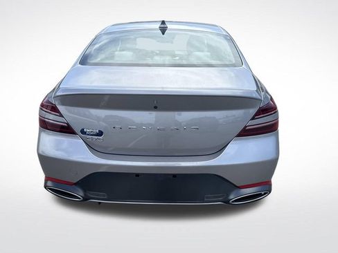 Used 2024 Genesis G70 2.5T RWD image 4