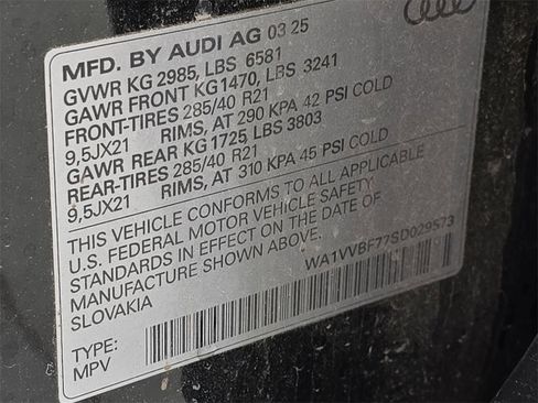 Used 2025 Audi Q7 3.0T Prestige w/ Prestige Package image 38