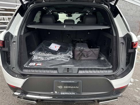 New 2026 Land Rover Range Rover Sport SE image 6