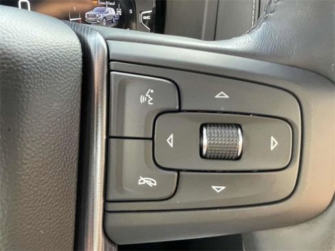 Certified 2023 GMC Yukon Denali Ultimate image 24