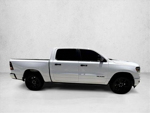 Used 2023 RAM 1500 Laramie AWD/4WD image 5