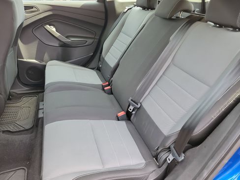 Used 2017 Ford Escape S FWD image 7