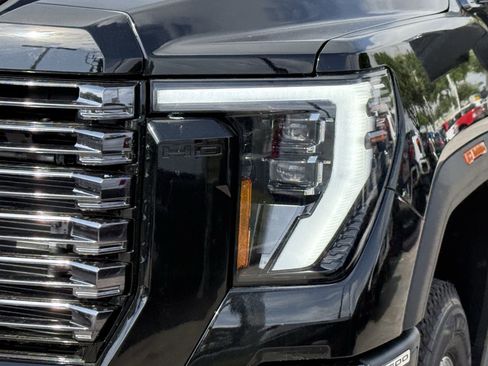 New 2026 GMC Sierra 3500 Denali Ultimate image 8