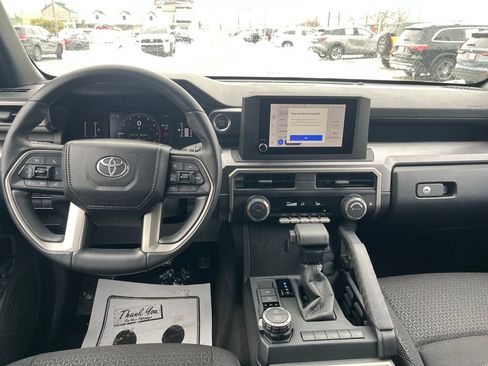 Used 2025 Toyota 4Runner SR5 image 14