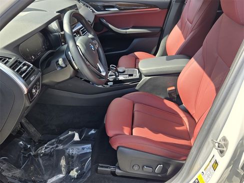 Used 2024 BMW X3 xDrive30i w/ Convenience Package image 10