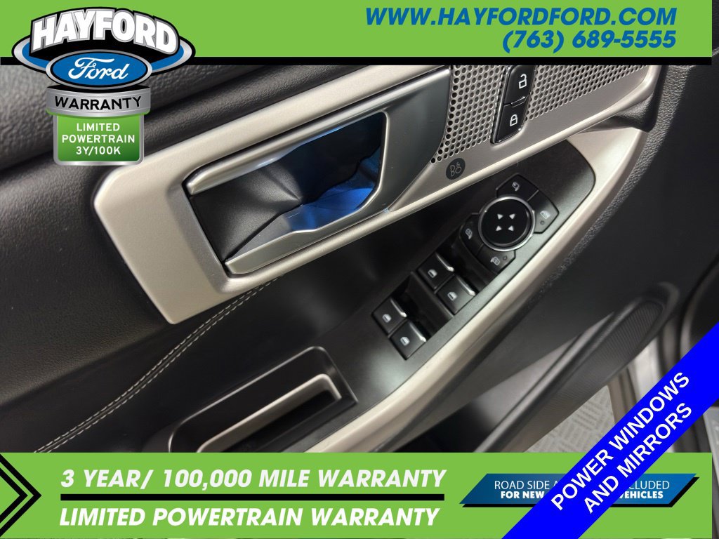 Used 2024 Ford Explorer Limited AWD/4WD image 16
