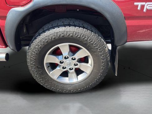 Used 2004 Toyota Tacoma PreRunner RWD image 37