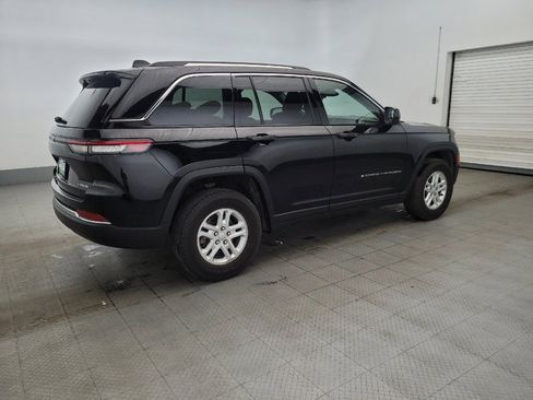 Used 2023 Jeep Grand Cherokee Laredo w/ Luxury Tech Group I image 10