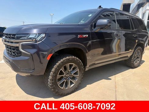 Used 2022 Chevrolet Tahoe Z71 w/ Luxury Package AWD/4WD image 15