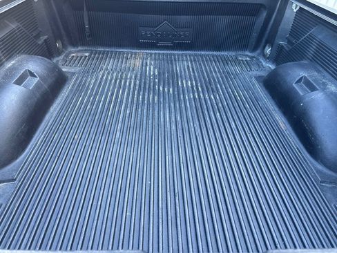 Used 2017 RAM 1500 Big Horn AWD/4WD image 11