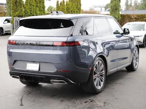 New 2025 Land Rover Range Rover Sport SE AWD/4WD image 6