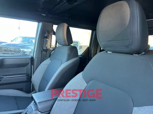 Used 2025 Ford Bronco Big Bend AWD/4WD image 28