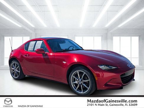 Used 2022 MAZDA MX-5 Miata RF Grand Touring image 1
