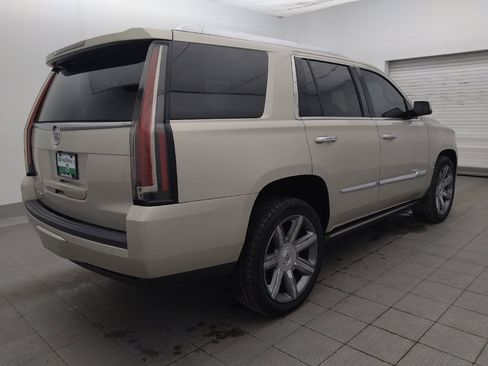 Used 2015 Cadillac Escalade Premium RWD image 10