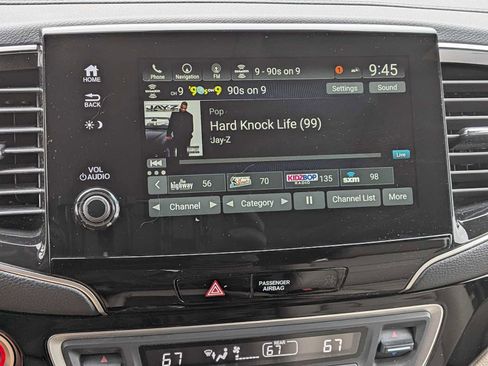 Certified 2019 Honda Pilot Touring image 28