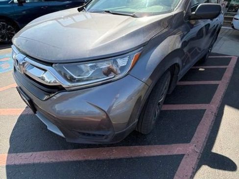 Used 2019 Honda CR-V LX image 1