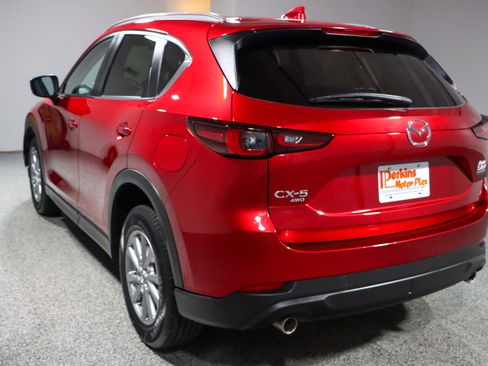 Used 2022 MAZDA CX-5 AWD image 9
