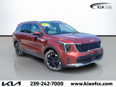 Certified 2025 Kia Sorento S w/ Panoramic Sunroof Package
