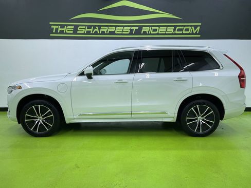 Used 2022 Volvo XC90 T8 Inscription Expression image 6