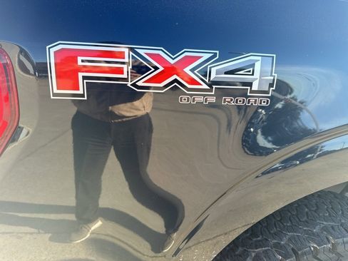 Used 2021 Ford F150 Lariat image 2