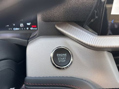 New 2026 Ford Explorer Active w/ Active Comfort Package image 34