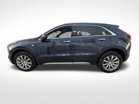 Used 2022 Cadillac XT4 Premium Luxury w/ Safety Alert Package image 3