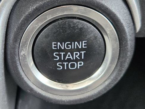 Used 2025 Toyota Grand Highlander FWD image 22