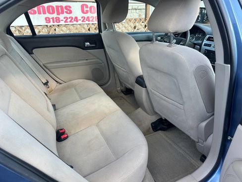 Used 2009 Mercury Milan image 16