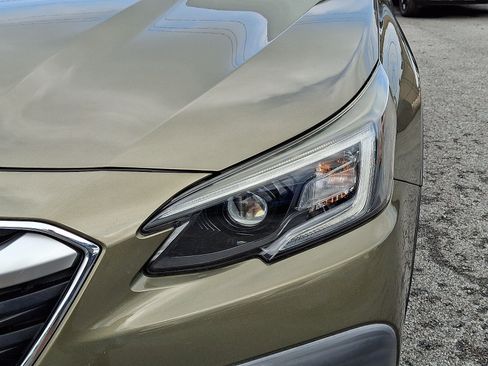Used 2020 Subaru Outback Premium AWD/4WD image 10