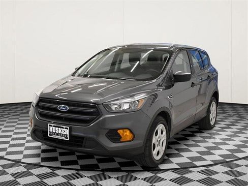 Used 2018 Ford Escape S image 3