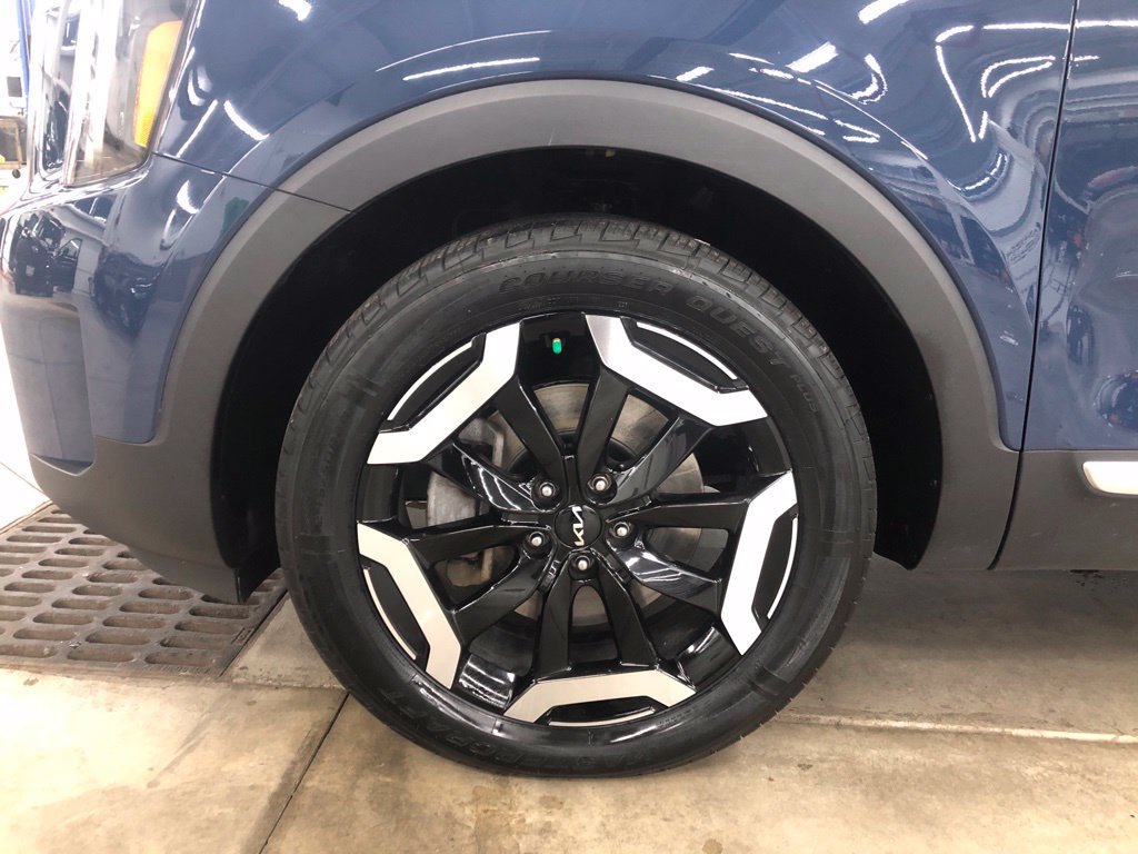 Certified 2023 Kia Telluride S AWD/4WD image 23