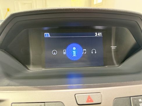 Used 2017 Honda Odyssey Touring image 21