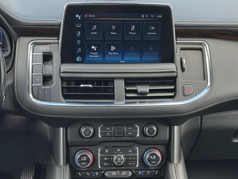 Used 2023 Chevrolet Tahoe Premier AWD/4WD image 13