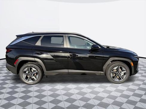 New 2026 Hyundai Tucson SEL image 8